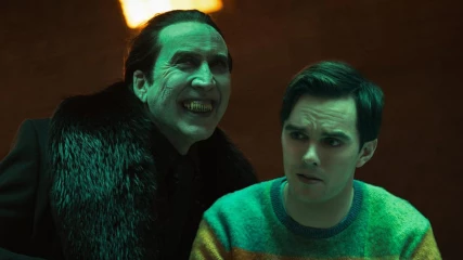Ο Nicolas Cage προειδοποιεί για τον Δράκουλά του στην ταινία “Renfield“