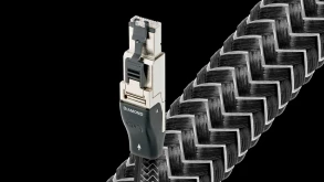 Αυτό το καλώδιο Ethernet κοστίζει $1,295 και έχει ακραίες προδιαγραφές