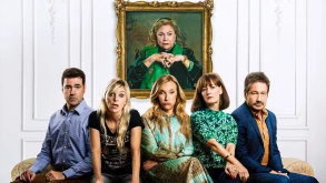 The Estate: Η μαύρη κωμωδία με την Toni Collette του Knives Out έρχεται στην Ελλάδα (ΒΙΝΤΕΟ)