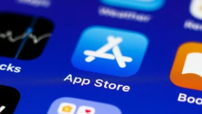 Έπεσε το App Store της Apple