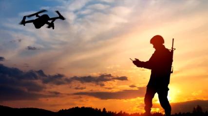 Η Πολεμική Αεροπορία των ΗΠΑ διαψεύδει το πείραμα με επίθεση drone στο χειριστή του