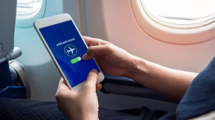 Τι γίνεται αν κάποιος δε βάλει το smartphone του σε ‘Flight Mode’;
