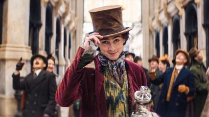 Wonka: Ο Timothee Chalamet παίζει στην πιο γλυκιά ταινία της χρονιάς (ΒΙΝΤΕΟ)
