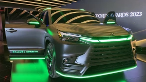 Το Razer Lexus TX είναι το αυτοκίνητο που θα ονειρευόταν ο κάθε gamer (ΒΙΝΤΕΟ)