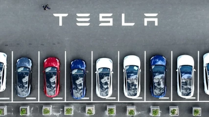 Η Tesla κάνει τη μεγαλύτερη ανάκληση οχημάτων στην ιστορία της