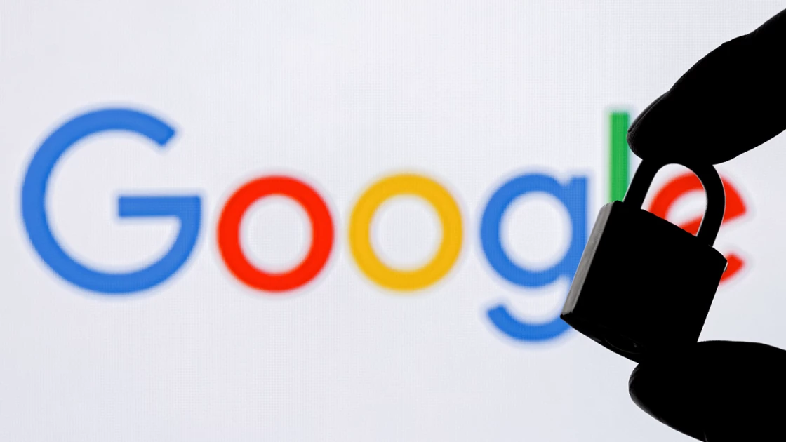 Hackers have discovered a major security vulnerability for Google accounts even after changing passwords