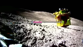 Το SLIM lander επέστρεψε στη “ζωή“