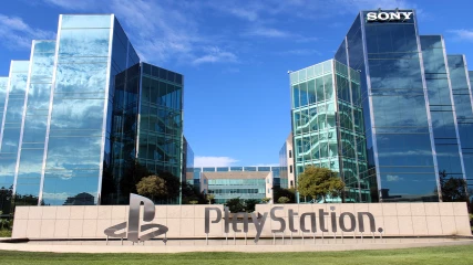 Βουτιά $10 δις για τη Sony μετά τον αποτυχημένο στόχο πωλήσεων του PS5