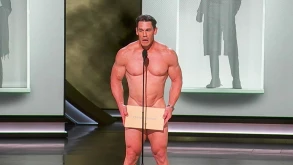Oscars 2024: Έσκασε γυμνός στη σκηνή ο John Cena σοκάροντας τους πάντες (ΒΙΝΤΕΟ)