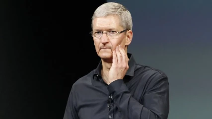 Η Apple έπεσε από την πρώτη θέση των κατασκευαστών