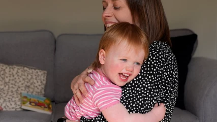 Εκ γενετής κωφό μωρό άκουσε για πρώτη φορά χάρη σε γονιδιακή θεραπεία