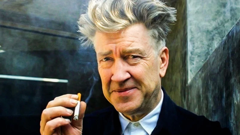 Κάτι ετοιμάζει ο David Lynch και βάζει φωτιές στους απανταχού σινεφίλ (BINTEO)