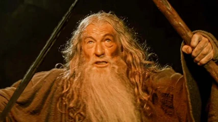 The Lord of the Rings: Ο λατρεμένος Ian McKellen δεν ήταν η πρώτη επιλογή στο ρόλο του Gandalf – Ποιος ήταν;