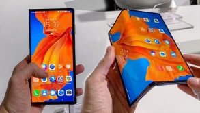 Η Huawei εκθρόνισε τη Samsung στα αναδιπλούμενα τηλέφωνα