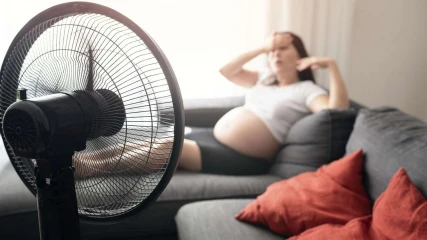 Η έκθεση εγκύου στη ζέστη μπορεί να έχει μακροπρόθεσμα προβλήματα στην υγεία του παιδιού