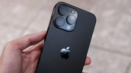 Το iPhone 16 Pro Θα έρθει με μια πολύ “Max“ κάμερα
