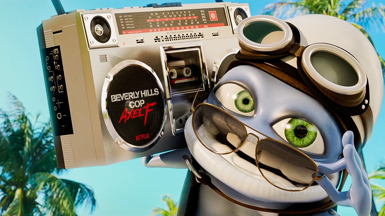 Δεν έχουμε 2004 αλλά ο “Crazy Frog“ επέστρεψε για χάρη της νέας ταινίας του Netflix με τον Έντι Μέρφι