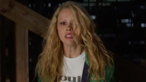 Ηθοποιός μηνύει και κατηγορεί την Mia Goth του MaXXXine - Όλα όσα ισχυρίζεται