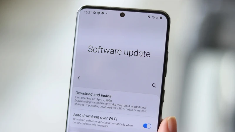 Samsung: «Κρίσιμο» το update του Αυγούστου για τις Android συσκευές της