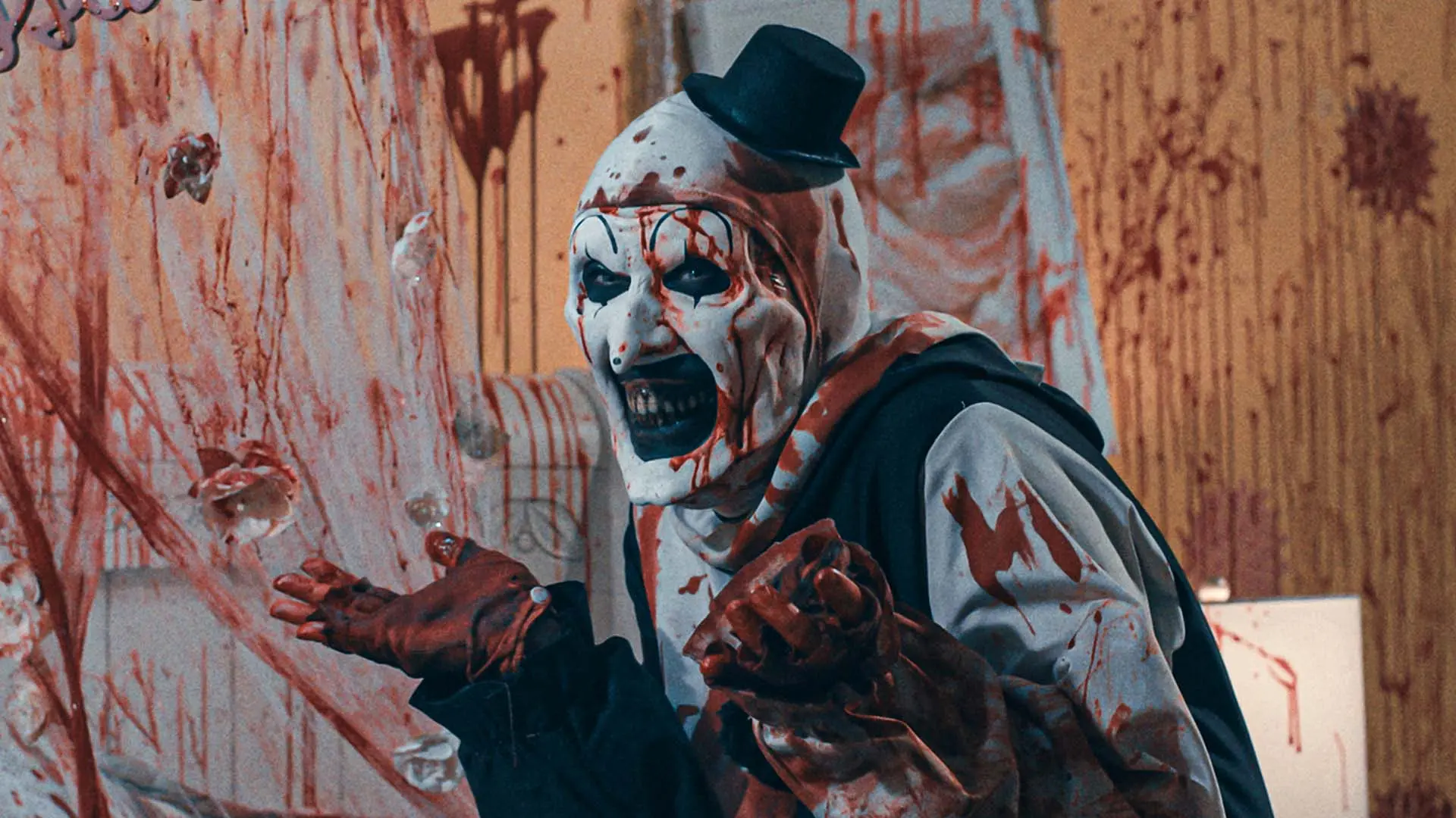 Το Terrifier 3 ξεπερνά τα όρια και οι θεατές αποχωρούν απ’ τις αίθουσες