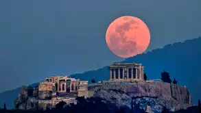Υπερπανσέληνος 17 Οκτωβρίου: Απόψε θα δείτε το πιο μαγευτικό φεγγάρι της χρονιάς!