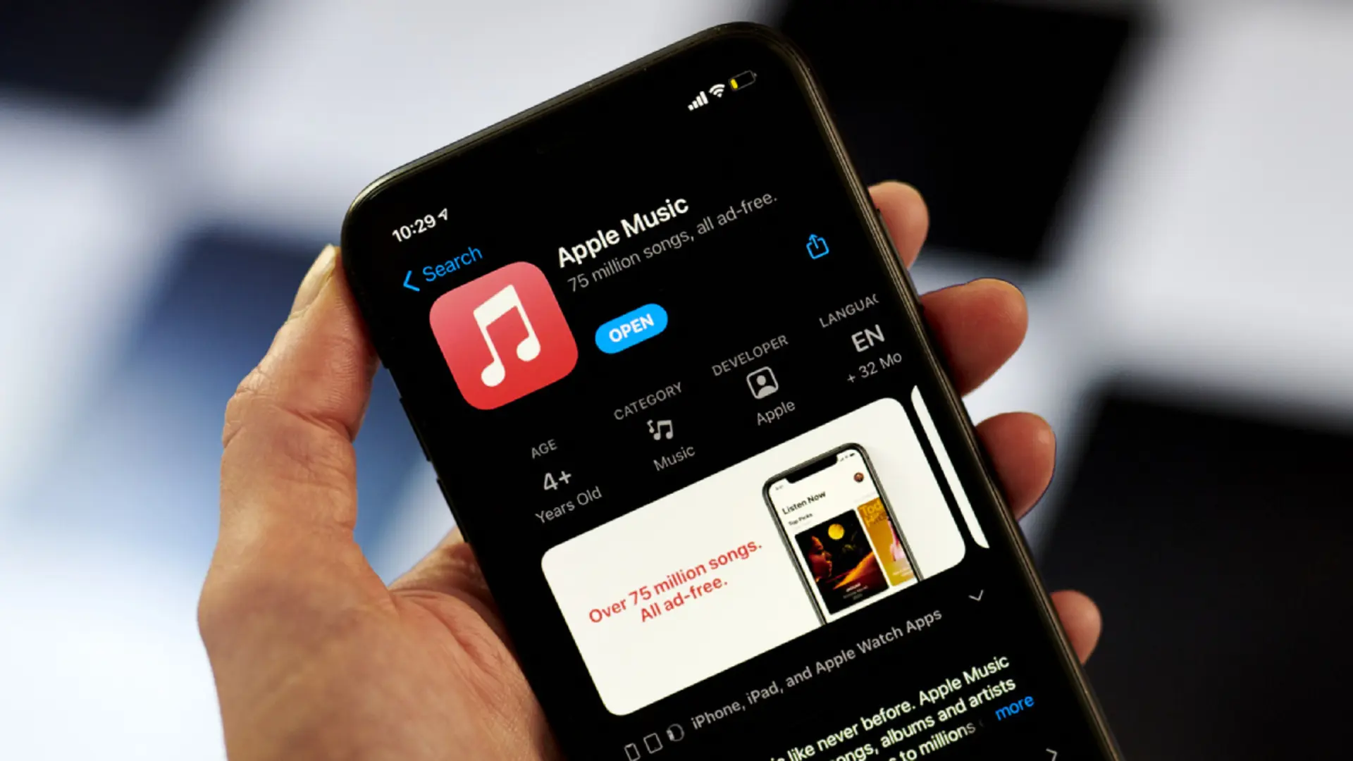 Πάρτε 2 μήνες δωρεάν Apple Music