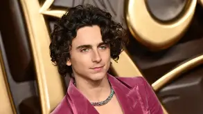 H απρόσμενη είσοδος του Timothée Chalamet στην πρεμιέρα του A Complete Unknown