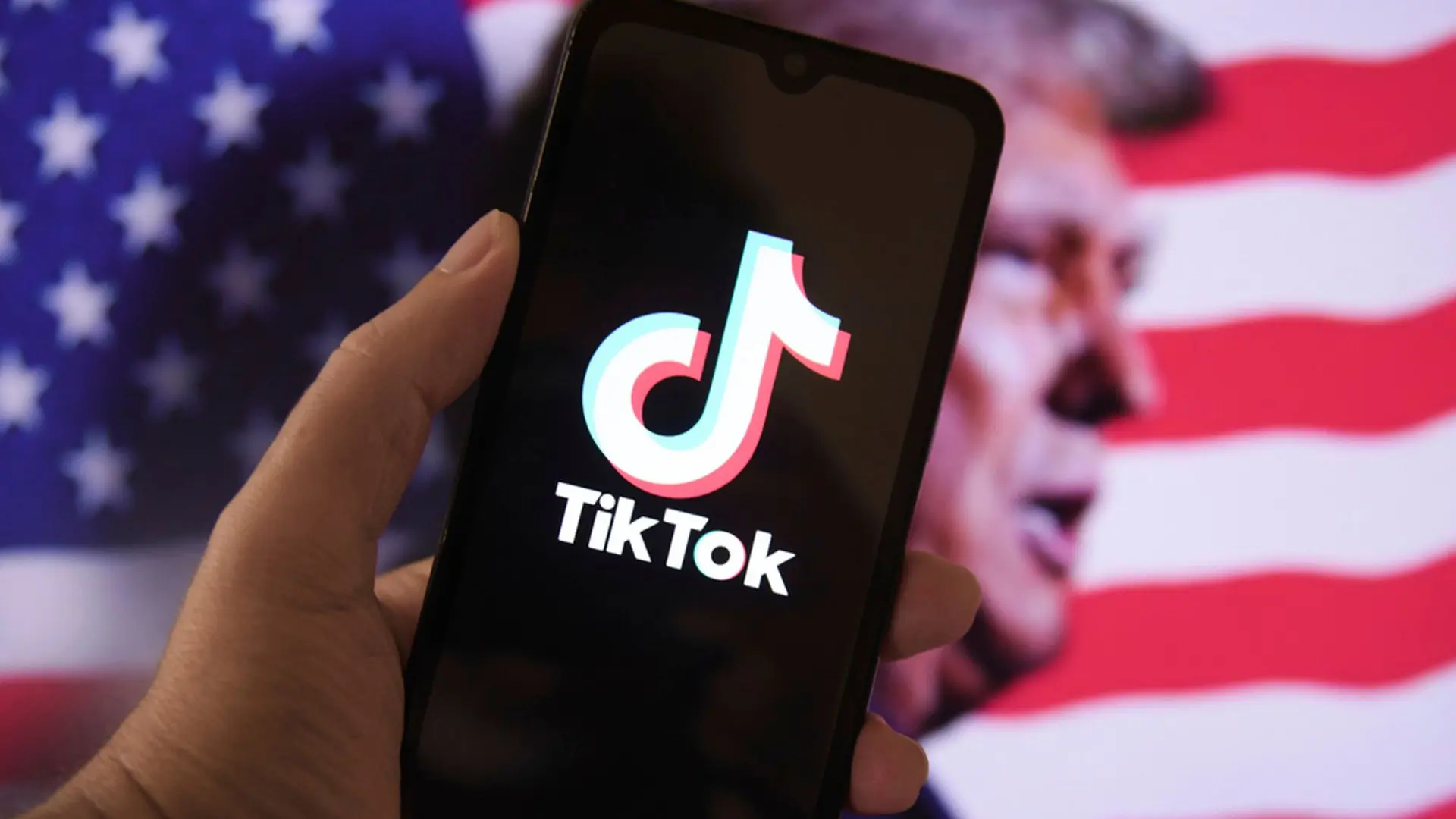 Το TikTok επέστρεψε στις ΗΠΑ λίγες ώρες μετά το ban – Το ευχαριστώ στον Ντόναλντ Τραμπ