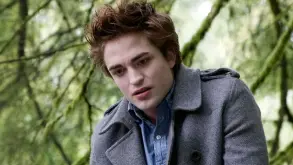 Ο Robert Pattinson σοκαρίστηκε με το ποιοι είναι οι νέοι του fans!