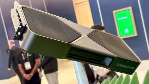 Νέος εφιάλτης για την NVIDIA – Επιβεβαίωσε ότι υπάρχουν ελλαττωματικές RTX 5090 και RTX 5070 Ti στα ράφια