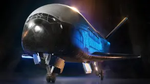 X-37B: Το μυστικό διαστημικό σκάφος της Space Force επέστρεψε στη Γη