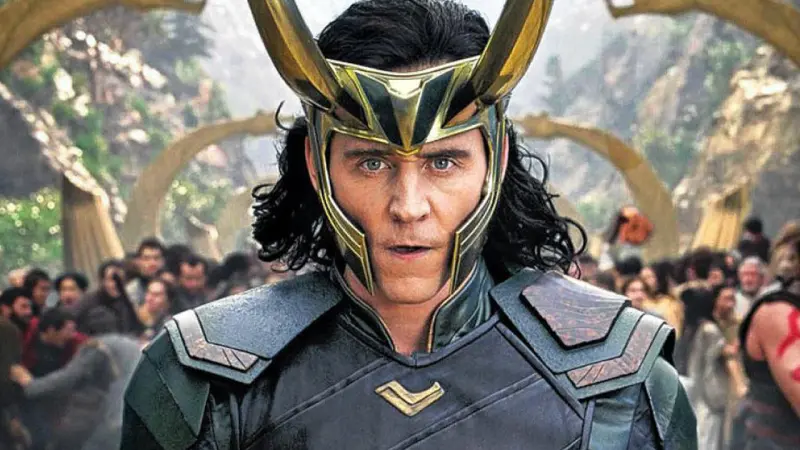 Tom Hiddleston: Μιλάει πρώτη φορά για την επιστροφή του Loki στο Avengers: Doomsday