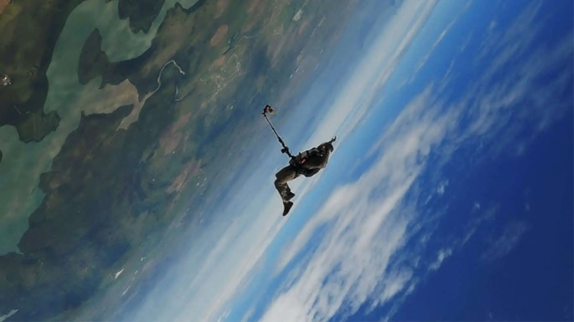 Ο Tom Cruise ξεσηκώνει το ίντερνετ με τρελό stunt για το νέο Mission: Impossible (ΒΙΝΤΕΟ)