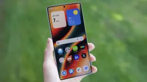 One UI 8: Η Samsung αποκάλυψε πότε να περιμένουμε το Android 16 στα τηλέφωνά της