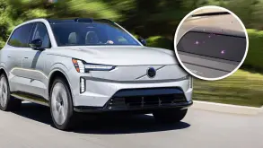 Αν φωτογραφίσετε αυτό το Volvo, “καίγεται“ η κάμερα του κινητού σας