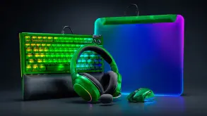 Razer: Τα translucent αξεσουάρ Phantom που κάνουν τα RGB να... λάμπουν περισσότερο (ΒΙΝΤΕΟ)