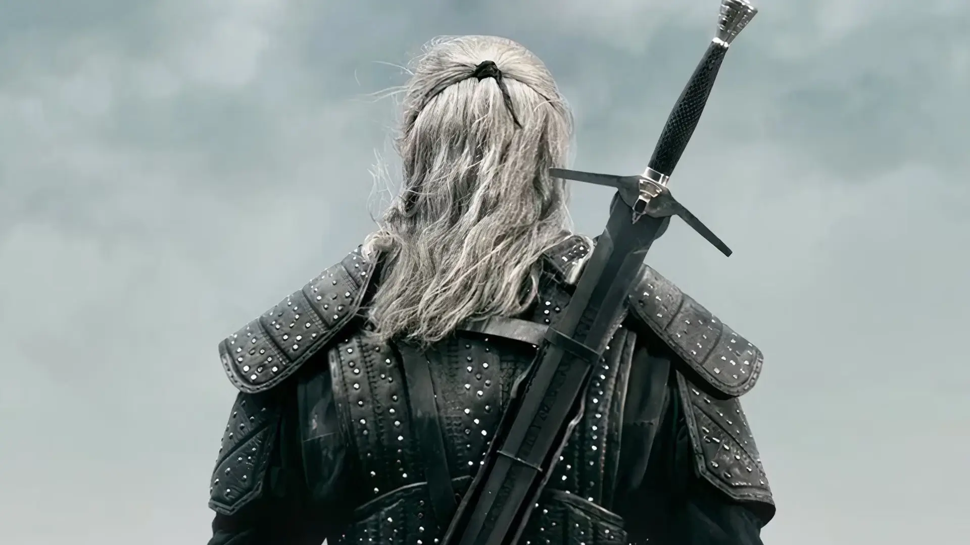 Ο δημιουργός του Witcher υπόσχεται νέο βιβλίο και ρίχνει σπόντα στον  Martin!