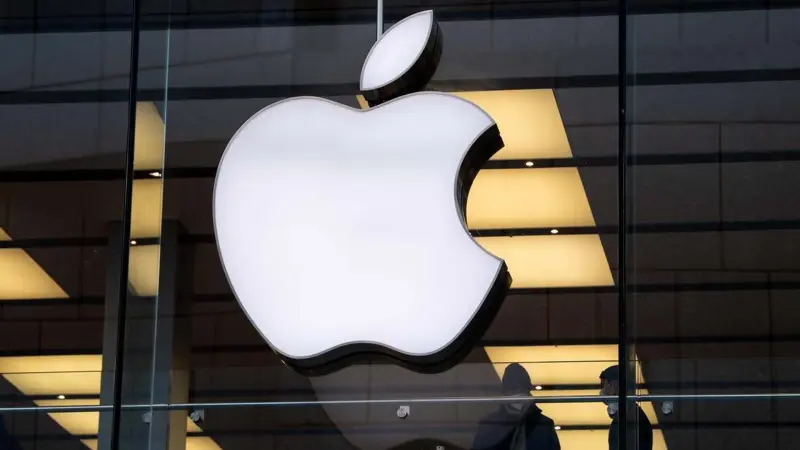 ΕΕ vs Apple: Χαμός στις Βρυξέλλες – Νέα χαρακτηριστικά των iPhone θα καθυστερήσουν στην Ευρώπη