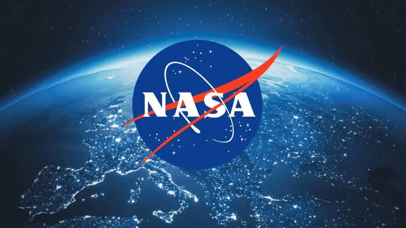 Δείτε τη νέα διαστημική στολή της NASA (ΕΙΚΟΝΕΣ)