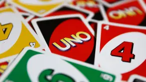 Το UNO βάζει τέλος στο πιο αμφιλεγόμενο debate του παιχνιδιού - Τέλος οι τσακωμοί!