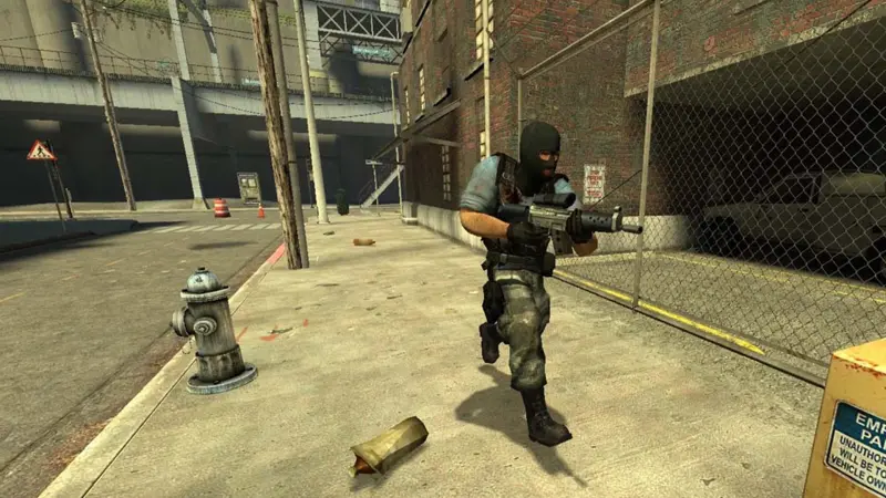 Το Counter-Strike: Source ανασταίνεται από το πουθενά!