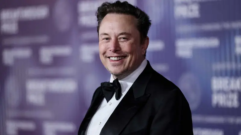 Elon Musk: Η τεχνητή νοημοσύνη είναι καλύτερη από τους γιατρούς