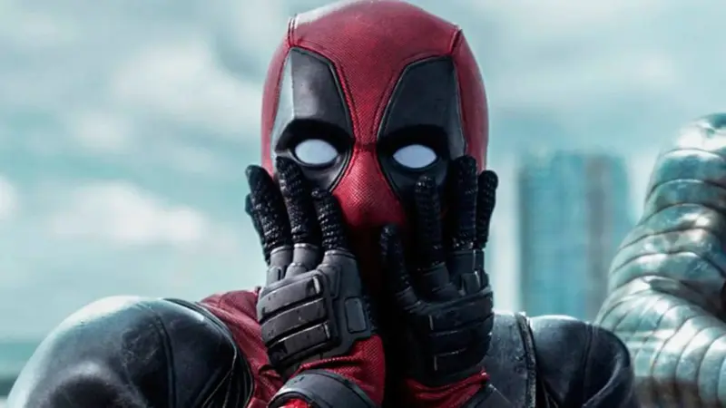 Ο Ryan Reynolds μόλις έκανε tease την εμφάνιση του Deadpool σε επερχόμενο Avengers;
