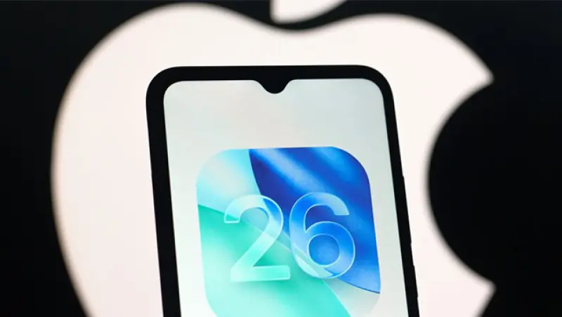 Η Apple προειδοποιεί ότι η αναβάθμιση σε iOS 26 μπορεί να επηρεάσει τη μπαταρία του iPhone!