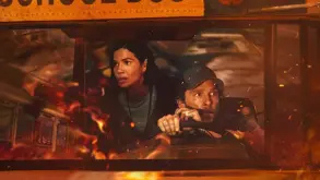 The Lost Bus: Δείτε τον Matthew McConaughey να παλεύει με τις φλόγες