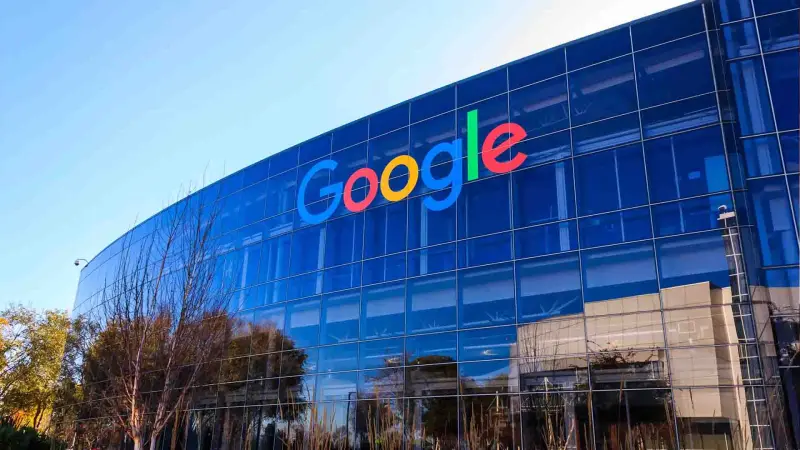 Η Google αλλάζει λογότυπο μετά από σχεδόν δέκα χρόνια
