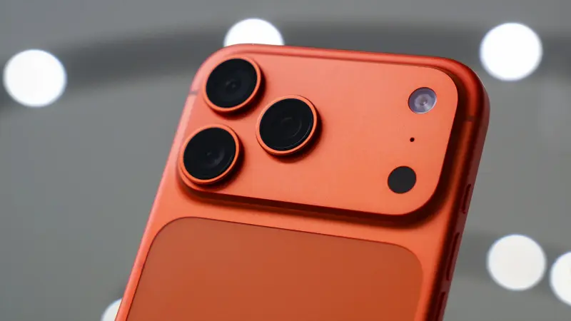 Πορτοκαλί iPhone 17 Pro Max άλλαξε...χρώμα! (ΦΩΤΟ)