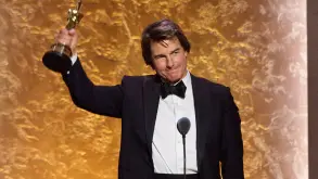 Ο Tom Cruise κρατάει επιτέλους το πρώτο του Όσκαρ!
