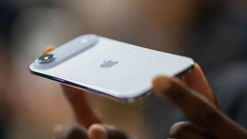 Το iPhone Air “εξαφανίζει” μια ολόκληρη κατηγορία smartphones πριν καν ξεκινήσει