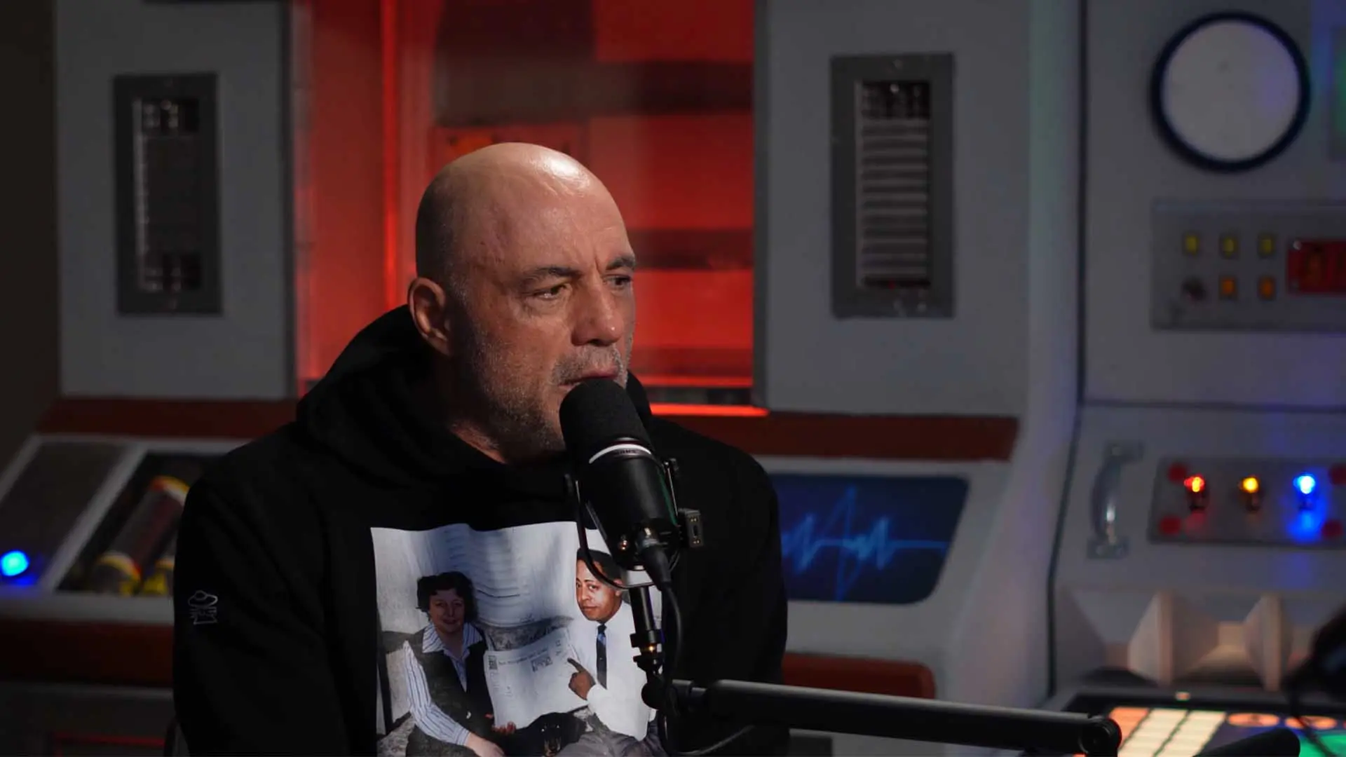 Η νέα θεωρία του Joe Rogan για την AI και οι αντιδράσεις που προκάλεσε